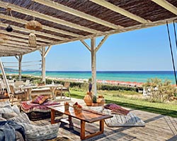 Casa Playa Beach Bar